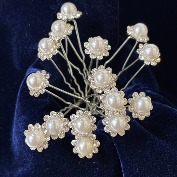 Pearl & Rhinestone Floret Silver Color Metal Hairpins set of 15 - Picture 3 of 11